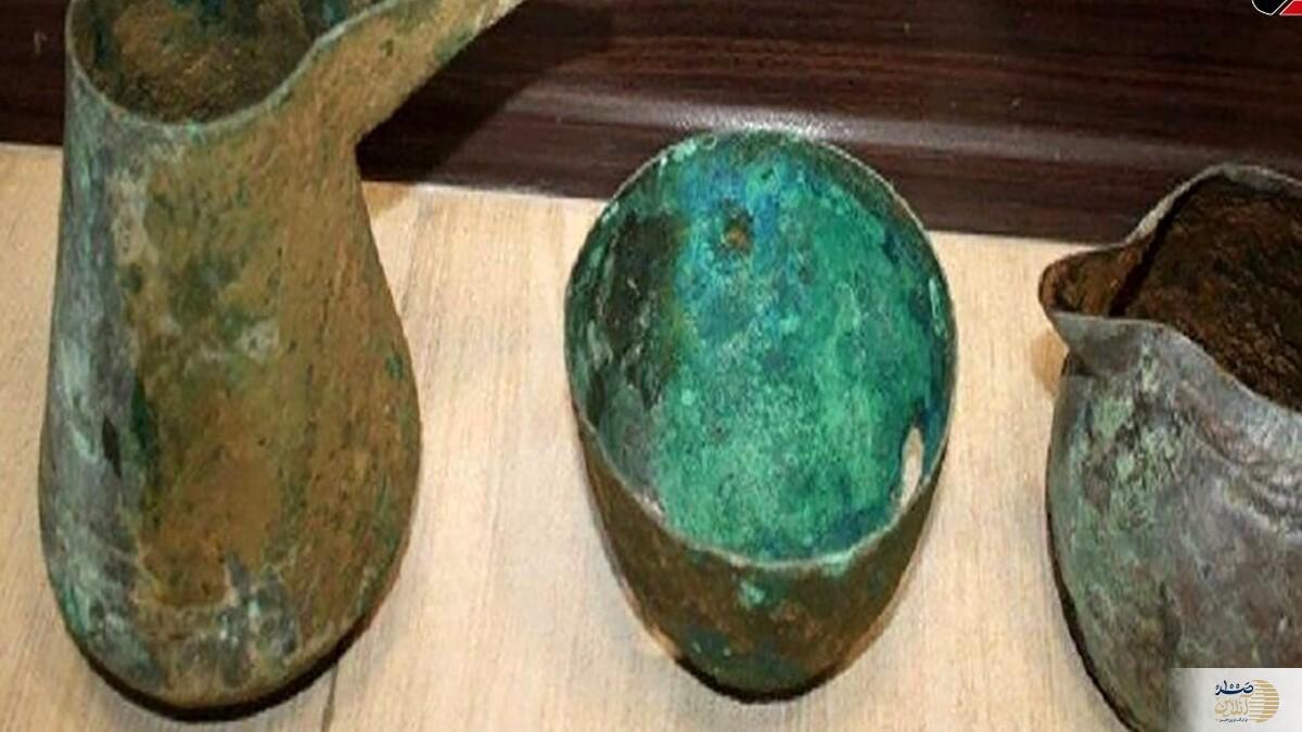 مقابله با قاچاق میراث فرهنگی/  توقف خودروی حامل آثار ۳۰۰۰ ساله در خرمدره