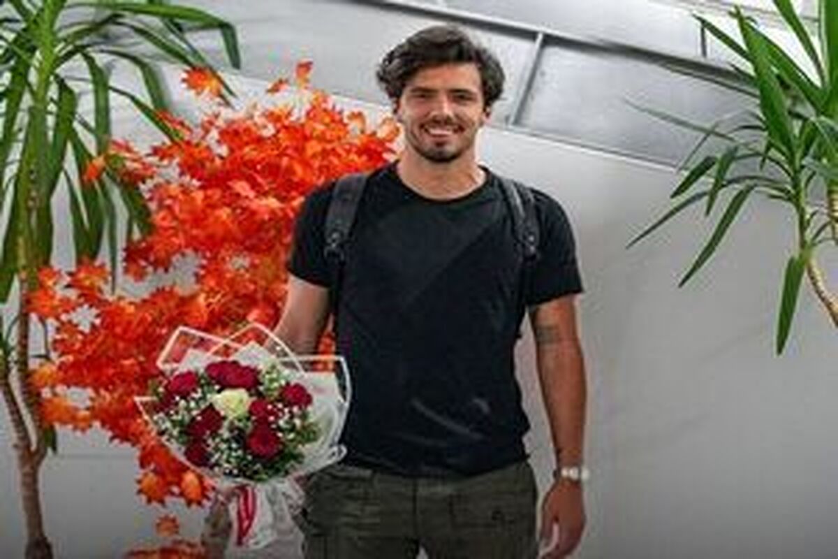 رونمایی از خرید خارجی پرسپولیس/ هافبک تیم اروپایی با ۳۵ بازی ملی به سرخ‌پوشان پیوست