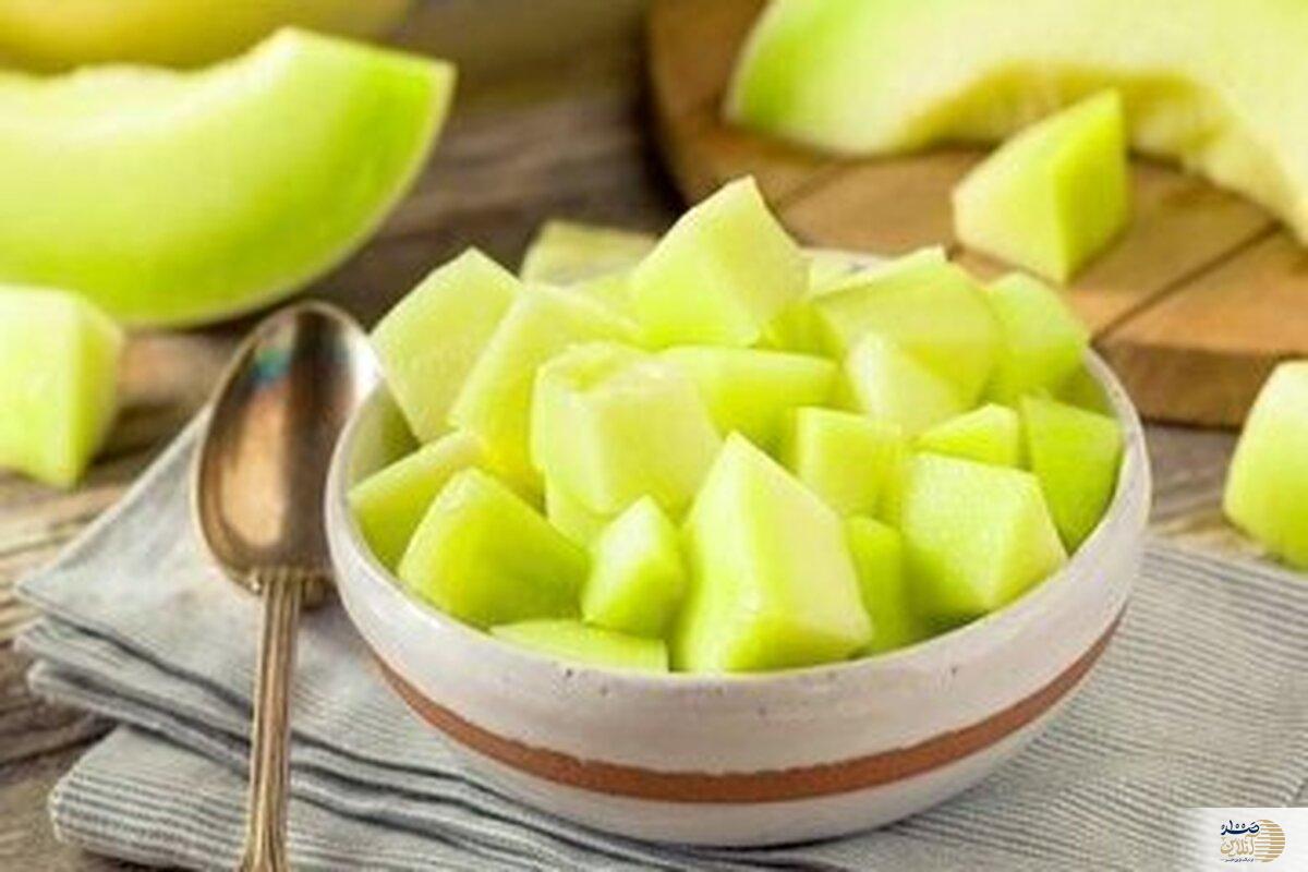 این افراد لب به طالبی نزنند