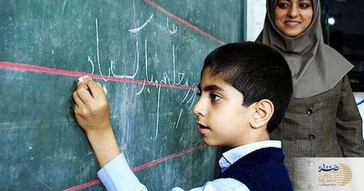 خبر خوش حاجی‌بابایی از  پرداخت ۵۰ درصد فوق‌العاده ویژه فرهنگیان