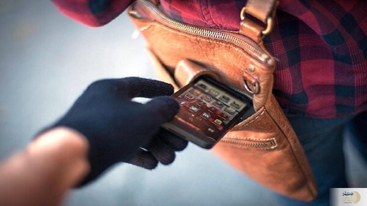 موبایل قاپان محله سلیمانیه دستگیر شدند