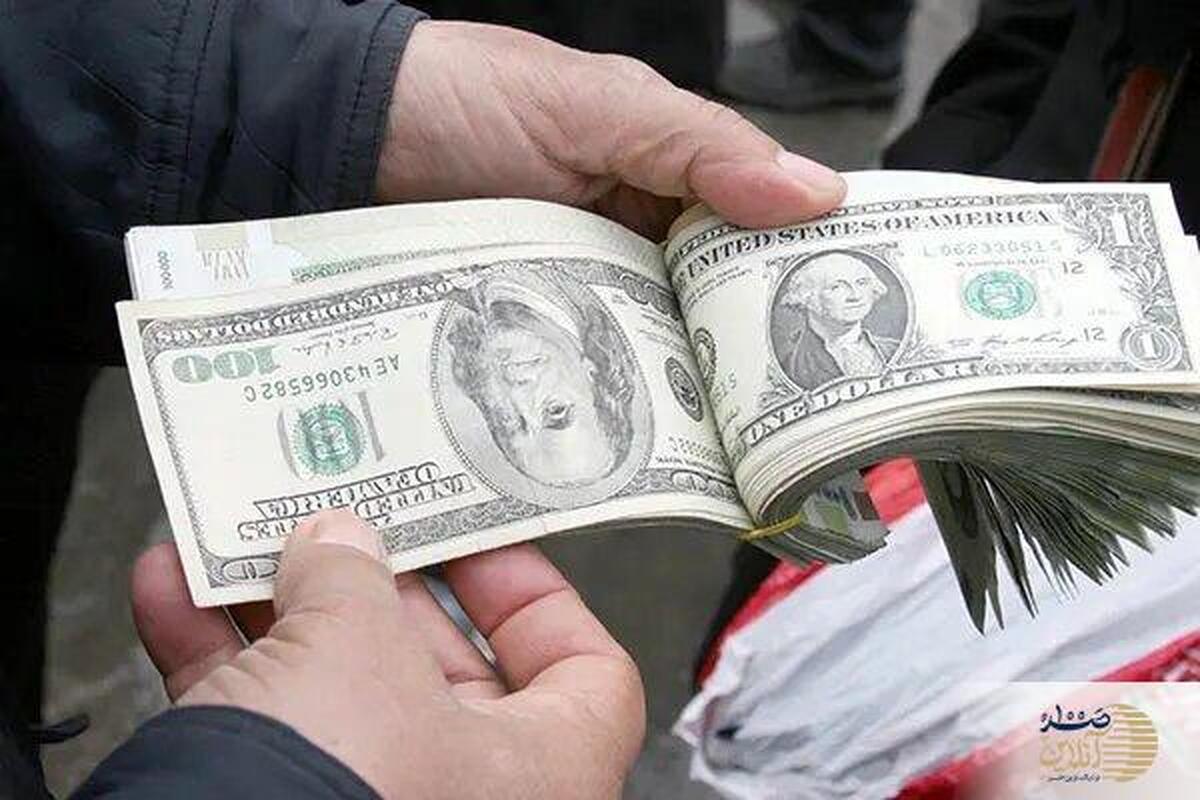 ادامه روند صعودی قیمت دلار در بازار توافقی / دلار اسکناس به ۷۲ هزار تومان نزدیک شد
