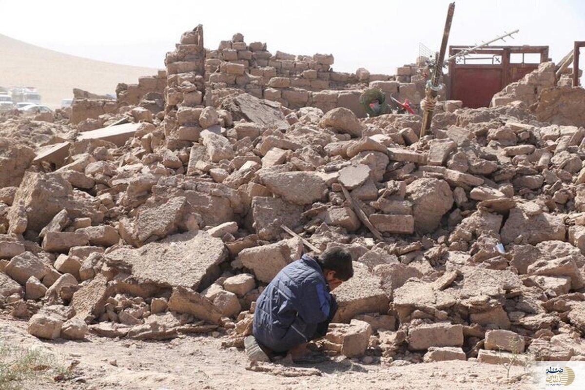 زلزله شرق افغانستان جان ۸۰۰ نفر را گرفت زلزله شرق افغانستان جان ۸۰۰ نفر را گرفت