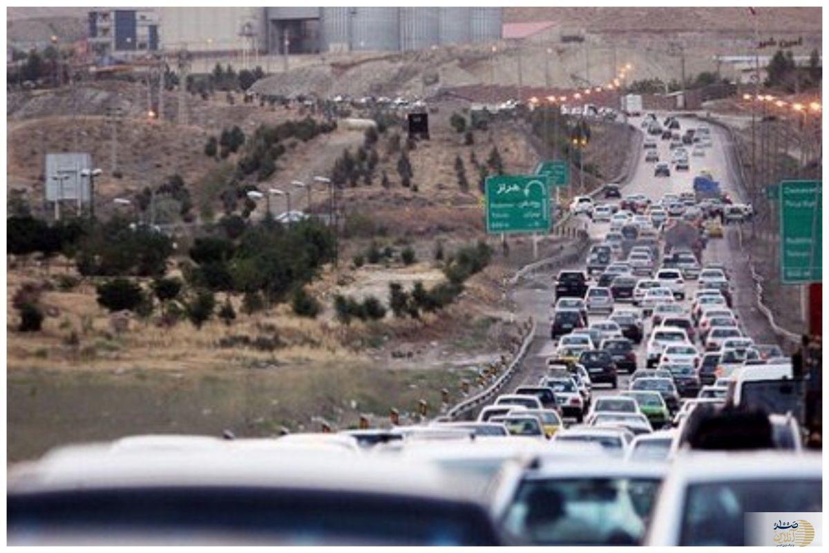ترافیک سنگین در آزادراه‌ها و جاده‌های کلیدی  مسیرهای جایگزین را بشناسید
