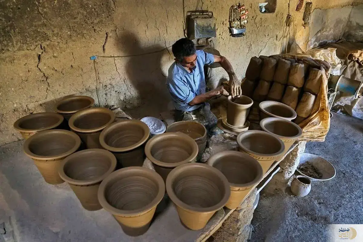 اولین نمایشگاه سفالگری در شهر ملی سنتی ایران برگزار می شود