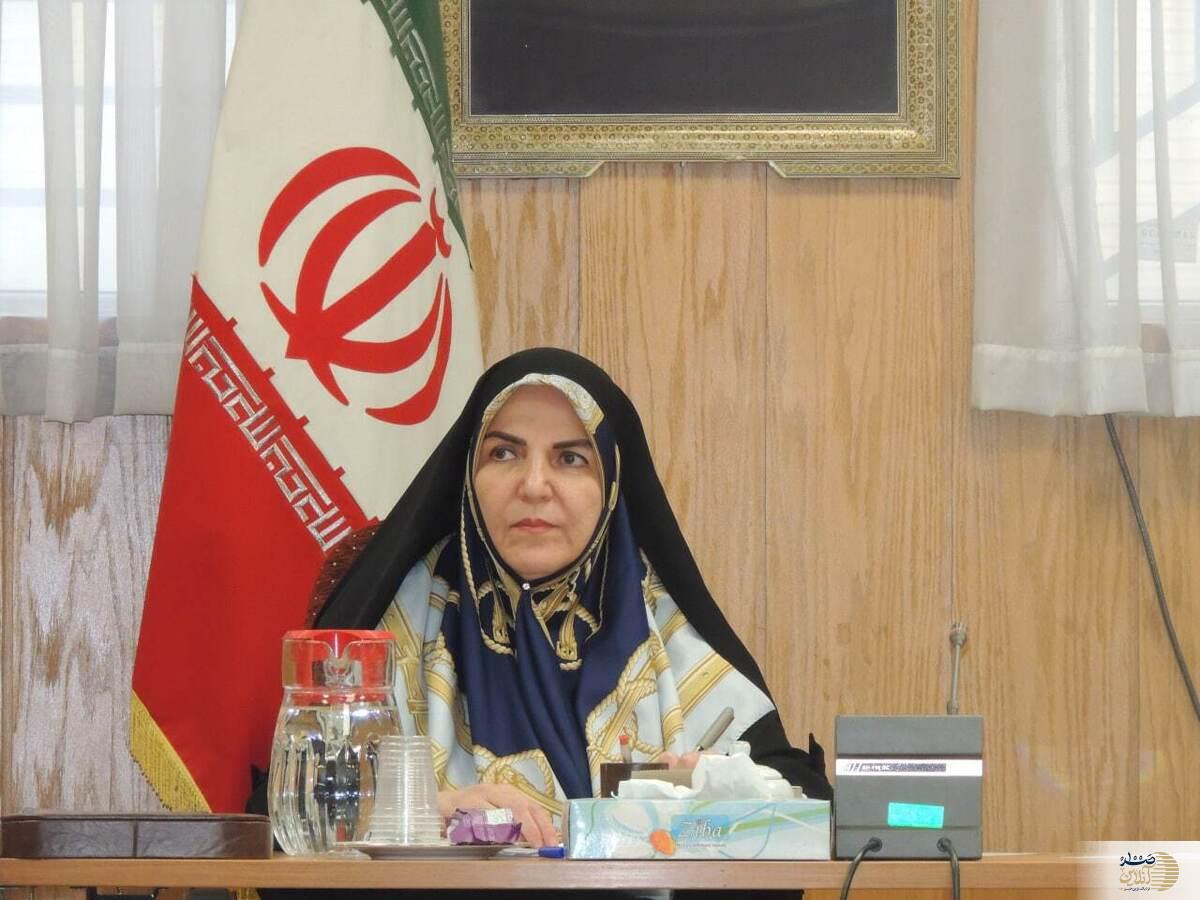 نشست صمیمانه دکتر آقاپور با جمعی از دانشجویان