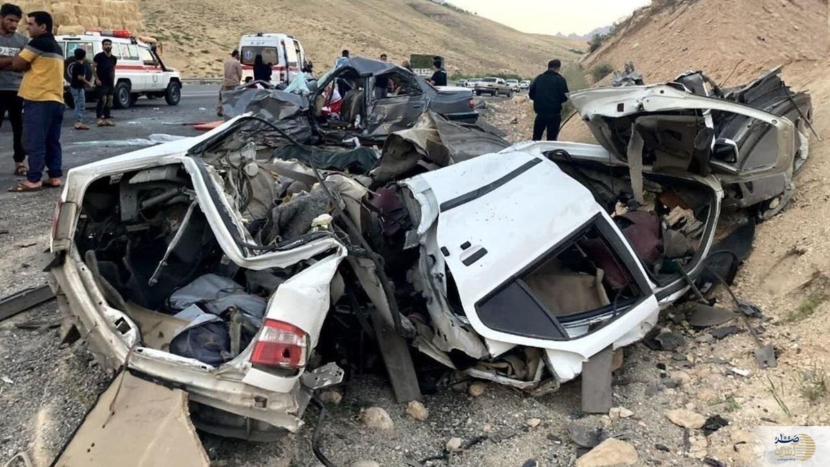 ویدیو  تصادف مرگبار دو خودرو ۲ جان‌باخته و ۵ مصدوم برجای گذاشت