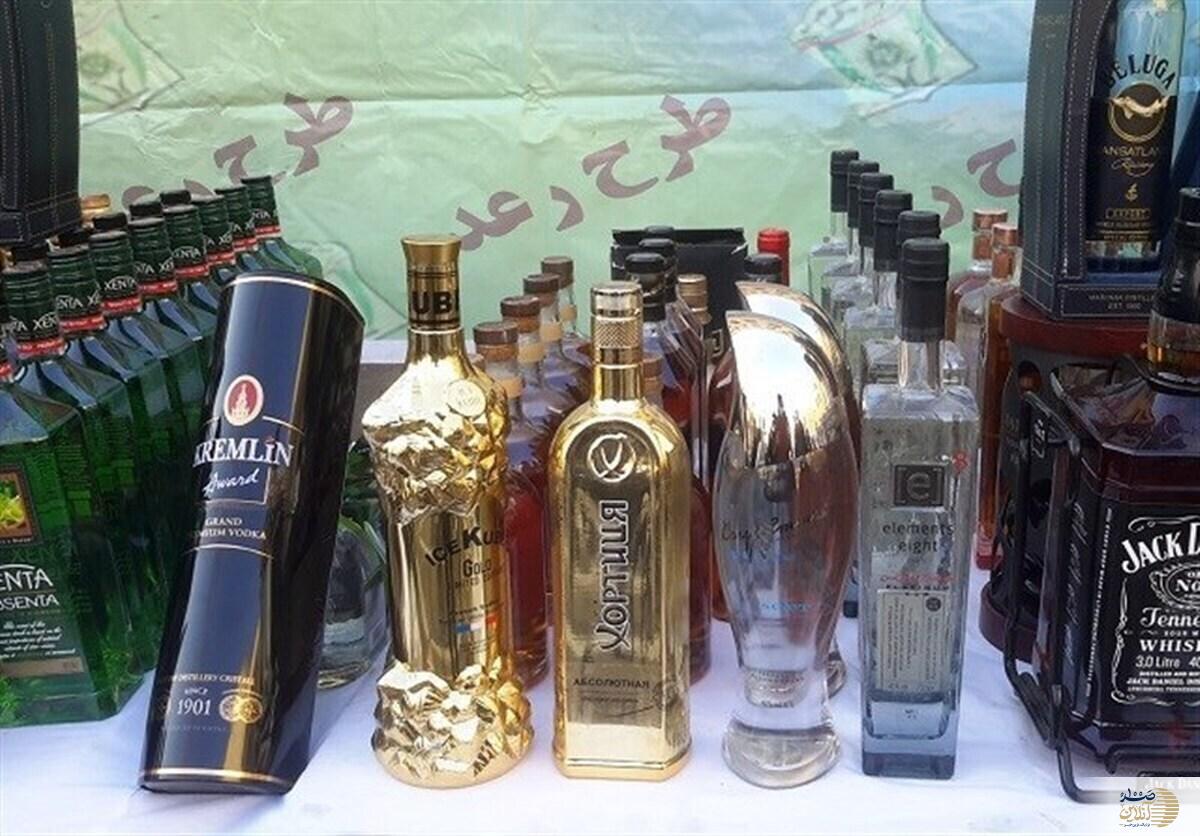 مصرف مشروبات تقلبی جان یک جوان را گرفت  کارگاه ساخت مشروبات تقلبی در تهران لو رفت