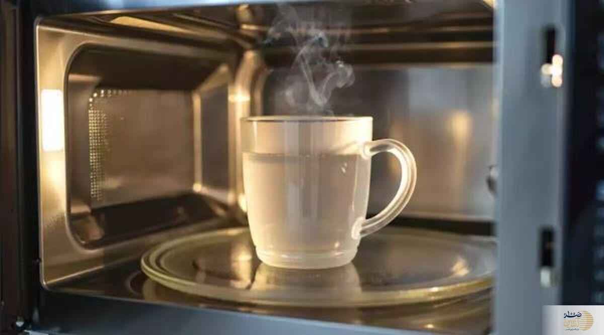 به این دلایل این نوشیدنی محبوب را در  مایکروویو نزارید