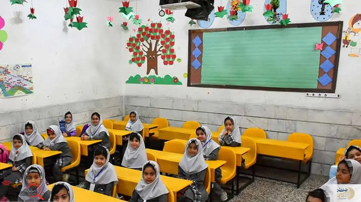 ببینید/ دانش‌آموزان ایرانی شهریه می‌دهند، اما افغانی‌ها معاف!