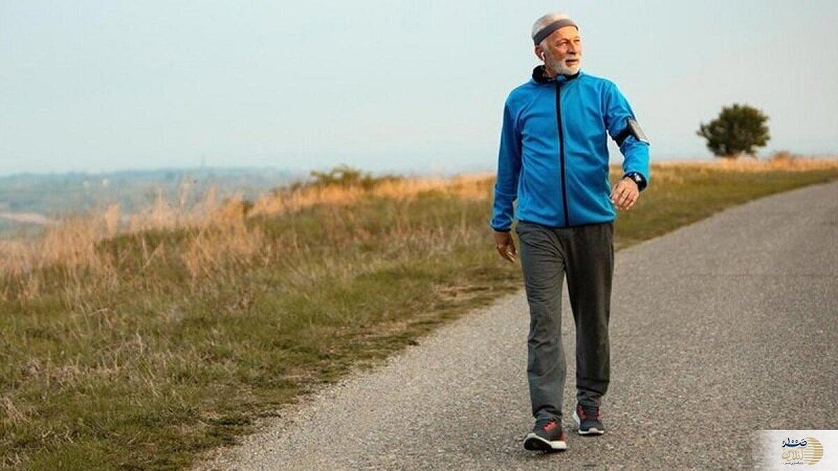 در این زمان از روز پیاده روی کنید تا لاغر شوید