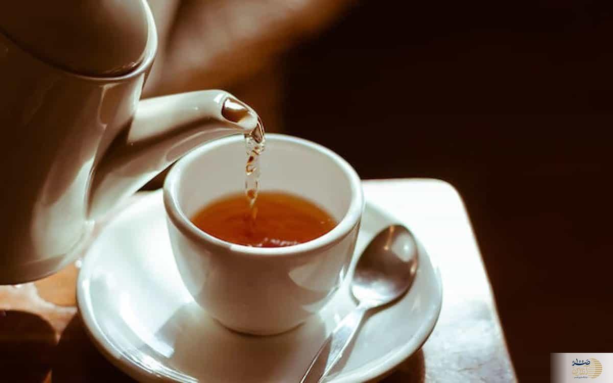 چای دم کرده تا چند ساعت قابل خوردن است؟ چای دم کرده تا چند ساعت قابل خوردن است؟