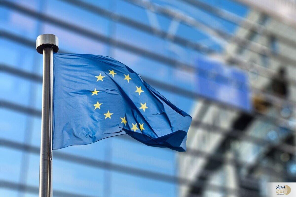 فایننشال تایمز لو داد  اتحادیه اروپا خود را برای جنگ آماده میکند