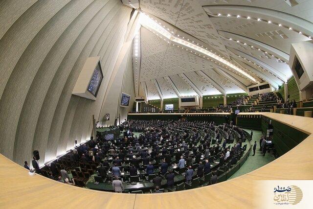 ببینید/ سؤال جنجالی محسن هاشمی: چرا نمایندگان زن دوم خردادی با روسری در مجلس حاضر می‌شوند؟!