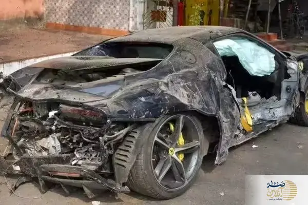 ببینید/ تصادف شدید فراری در برخورد با درخت