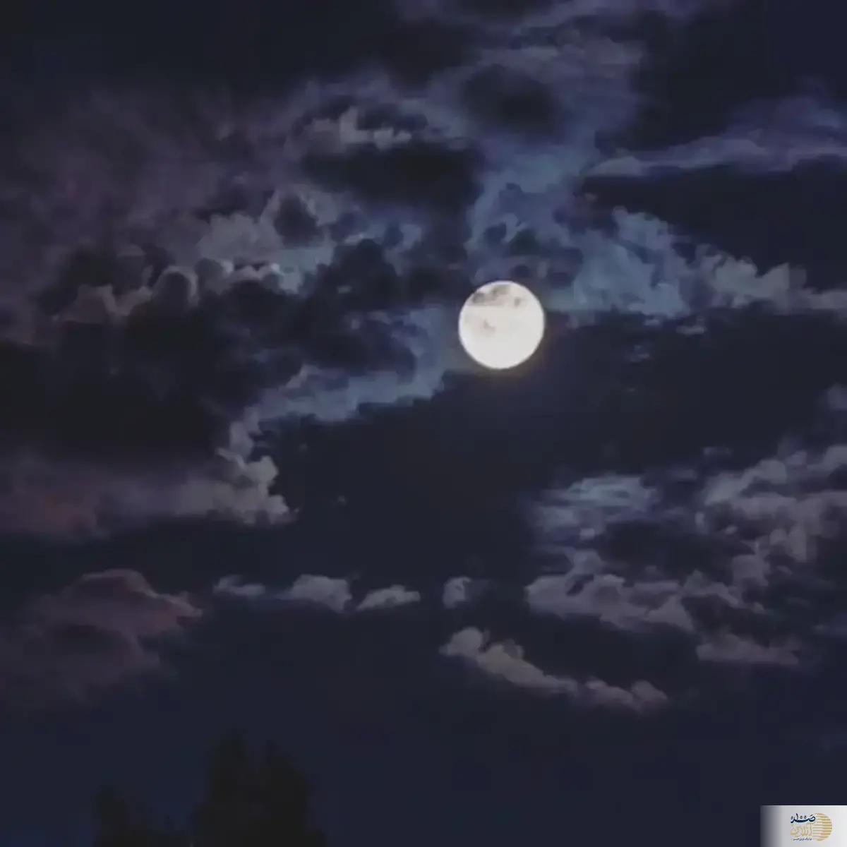 این ۸ عادت شبانه‌ پیرتان می‌کند!