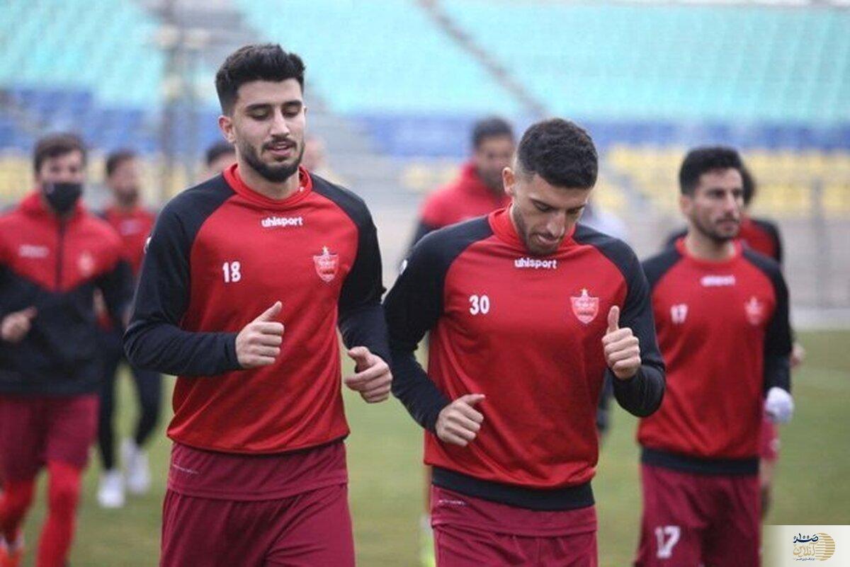 ببینید/ اعتراف سرمربی سرشناس فوتبال ایران: بله من به بازیکنانم چک میزنم