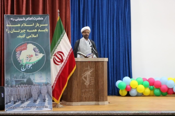 حجتالاسلام صادقی: نماز و رفاقت، زیربنای آرامش خانوادههای جوان است حجتالاسلام صادقی: نماز و رفاقت، زیربنای آرامش خانوادههای جوان است