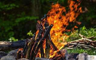 پاسخ عملی حضرت علی (ع) به شبهه جاثلیقی درباره «جهت خدا»