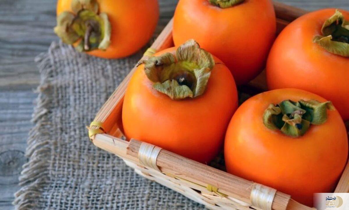 این میوه خوش رنگ را با احتیاط مصرف کنید!