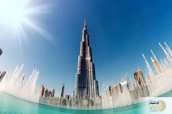 ببینید/ تصاویری از تمیز کردن برج خلیفه در ارتفاع ۸۰۰ متری