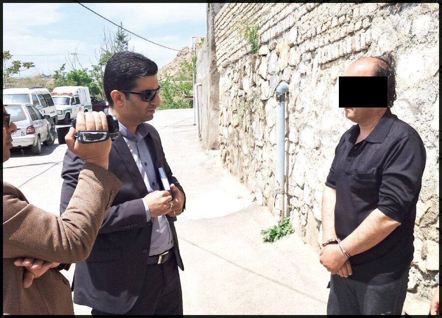 رفیق‌کشی به خاطر عشق سیاه+ تصاویر؛ لحظه خارج کردن جسد را ببینید