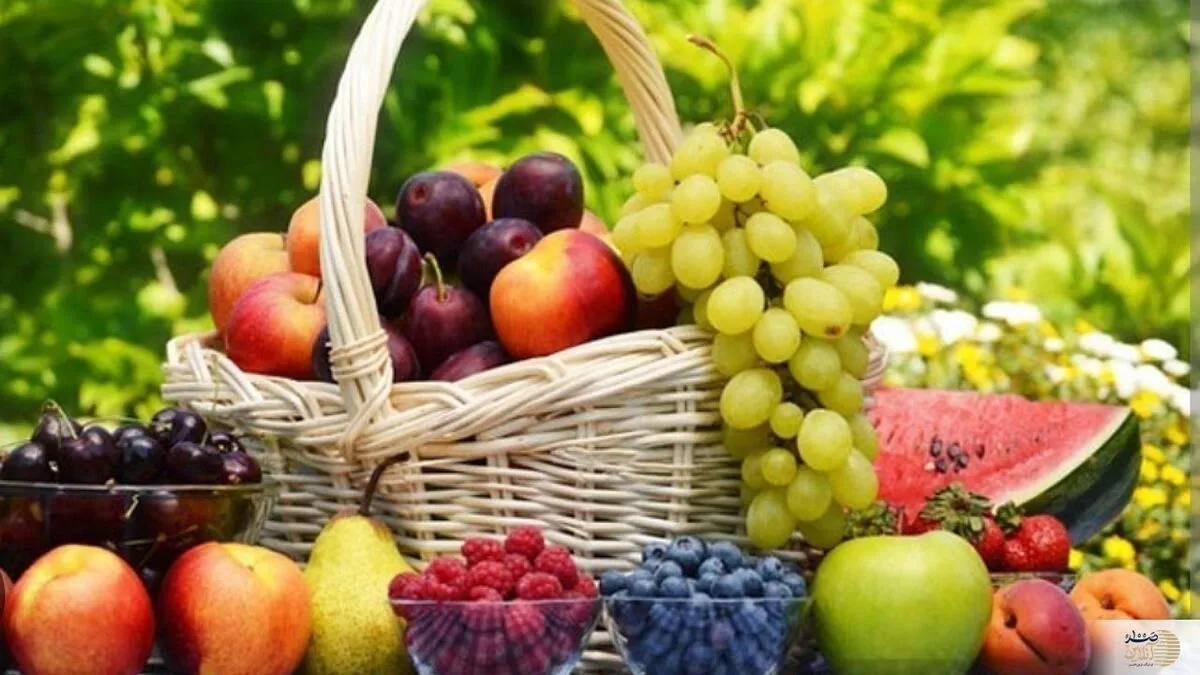 نفخ دارید ؟ این نشانه ها به شما هشدار می‌دهد در مصرف میوه زیاده روی می‌کنید