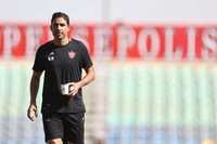 سرمربی سابق پرسپولیس تنها در قلب بیابان