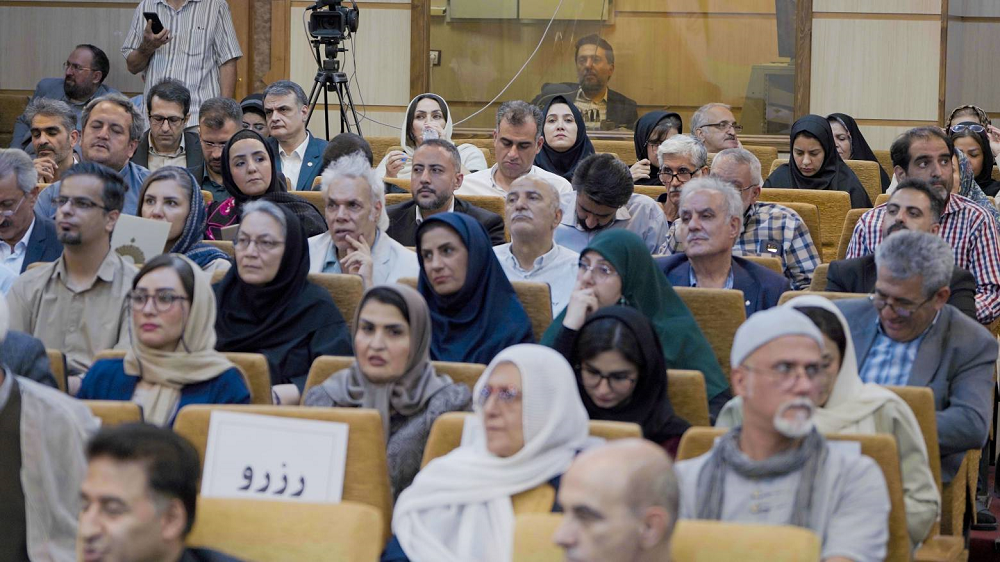 نشست هم افزایی تشکل های مردمی برای ارتقای تاب آوری اجتماعی در ستاد سمن های شهر تهران | تصاویر