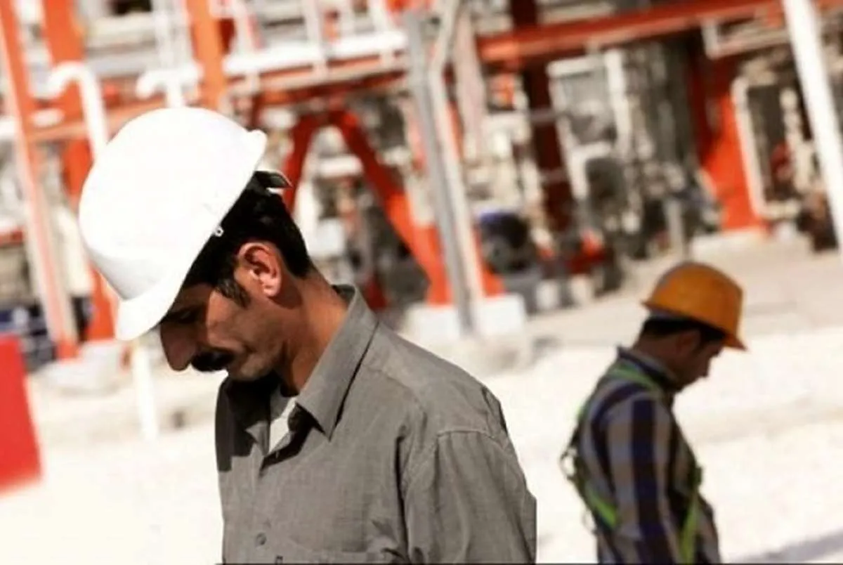 احتمال تغییر حقوق کارگران با افزایش رقم / ورق مصوبه مزدی۱۴۰۳ به سمت کارگران برمی‌گردد؟