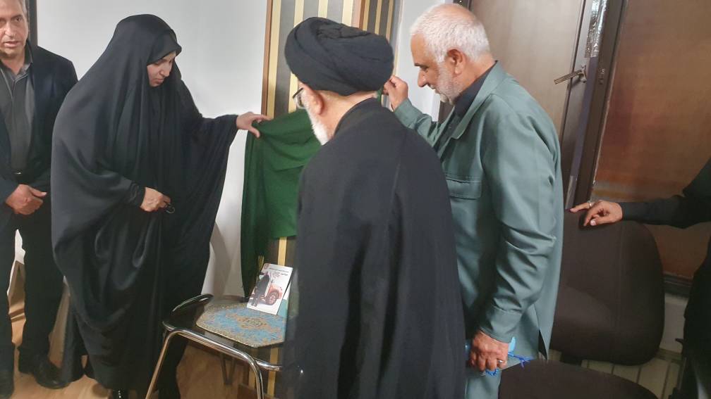 نرجس سلیمانی در نشستِ بنیادِ قرآن: حاج قاسم سلیمانی، حکمرانِ ترازِ انقلاب بود نرجس سلیمانی در نشستِ بنیادِ قرآن: حاج قاسم سلیمانی، حکمرانِ ترازِ انقلاب بود