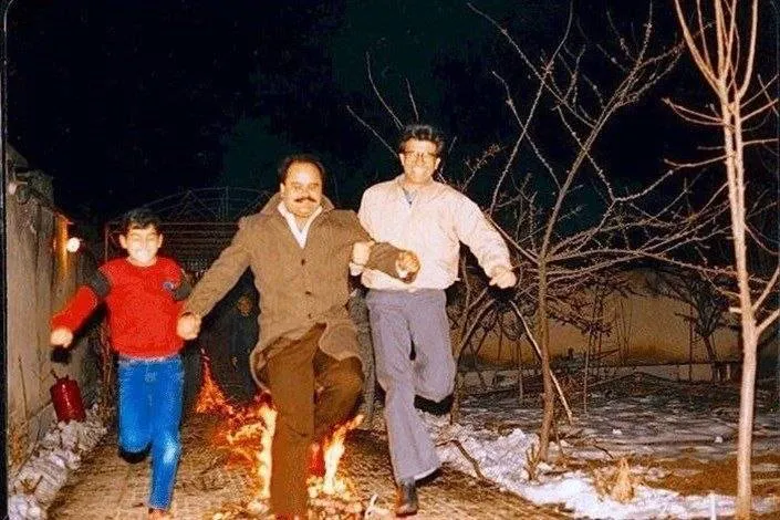 سسسس