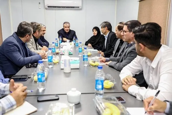 اتمی