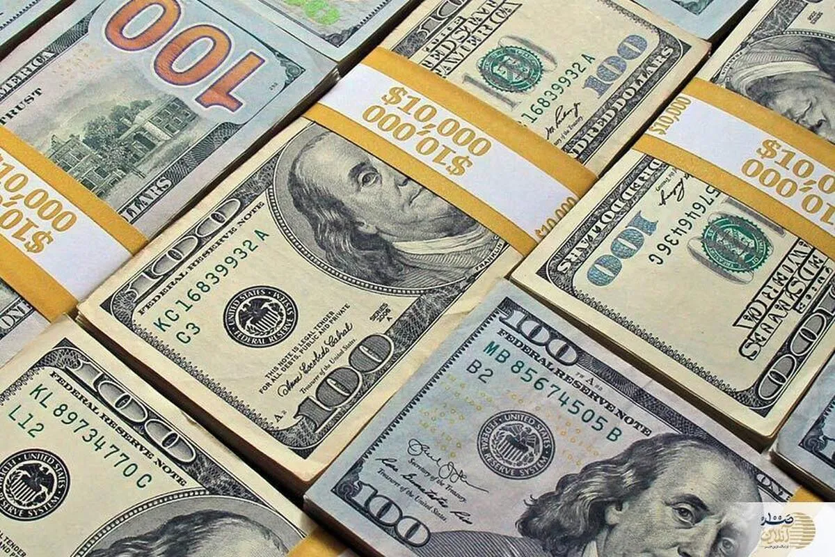 تاثیر مذاکرات ایران و آمریکا بر بازار ارز/ دلار به کانال ۸۲ هزار تومان نزدیک شد
