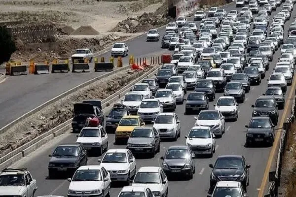 مسافران جاده های شمالی بخوانند/  ترافیک سنگین در چالوس، هراز و آزادراه قزوین ـ کرج