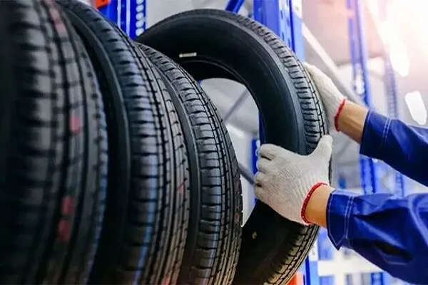 قیمت لاستیک چرا بالا رفت؟
