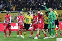 المیرا شریفی‌مقدم به خاطر باخت پرسپولیس به سیم آخر زد