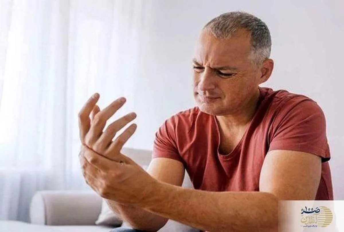 اگر این حس را در خواب دارید  کمبود ویتامین B ۱۲ دارید