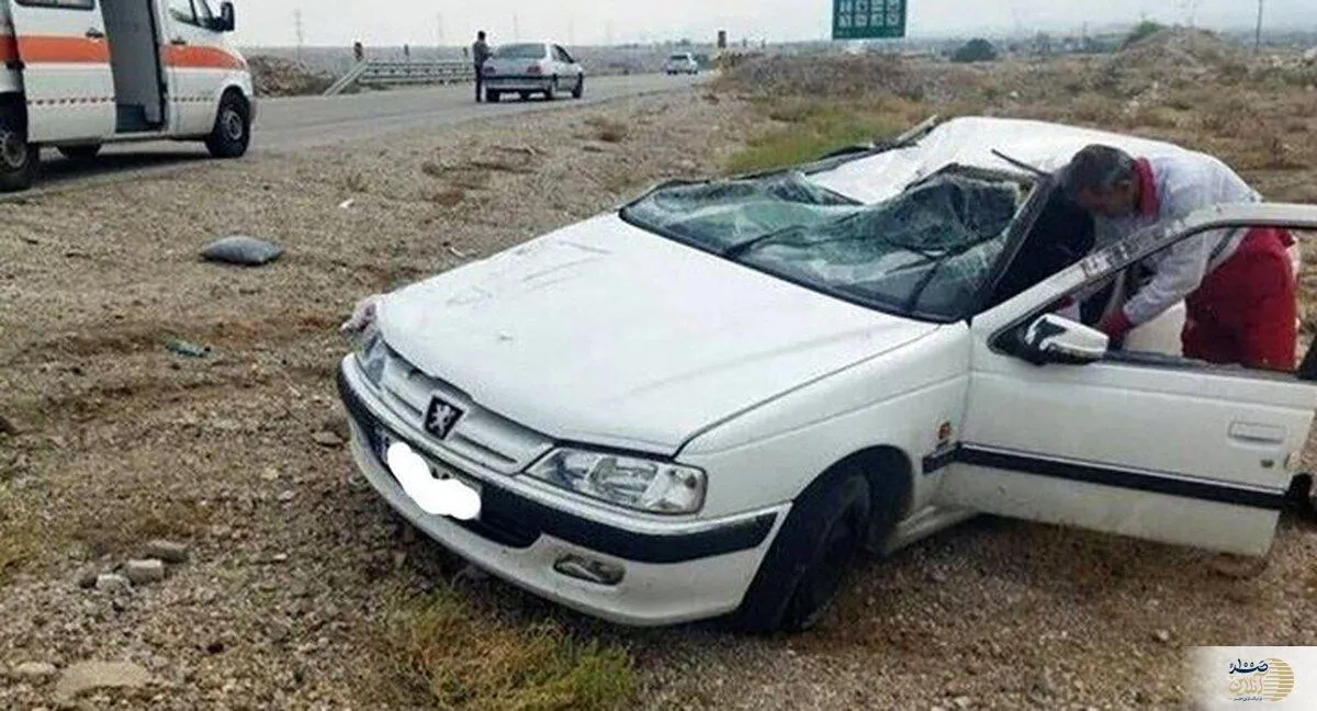 مصدومیت ۶ تبعه خارجی در سانحه واژگونی خودرو در محور سرخه-آرادان