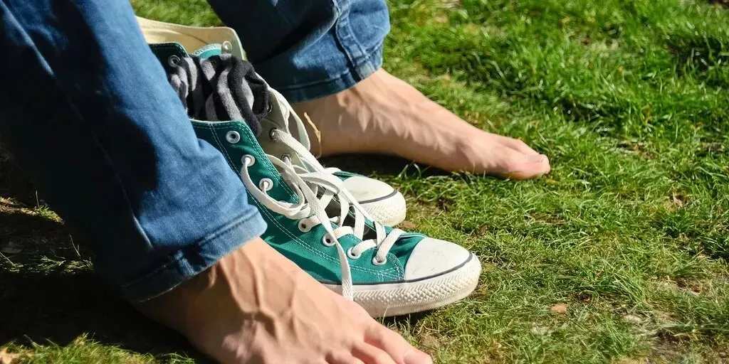 چرا شستن روزانه پاها از مسواک زدن مهم‌تر است؟