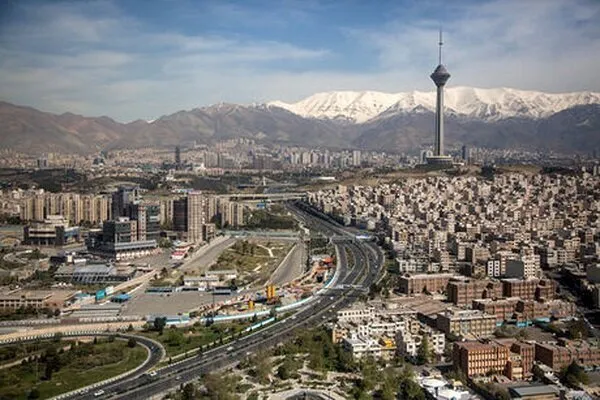 تداوم وزش باد شدید با احتمال گرد و خاک در تهران