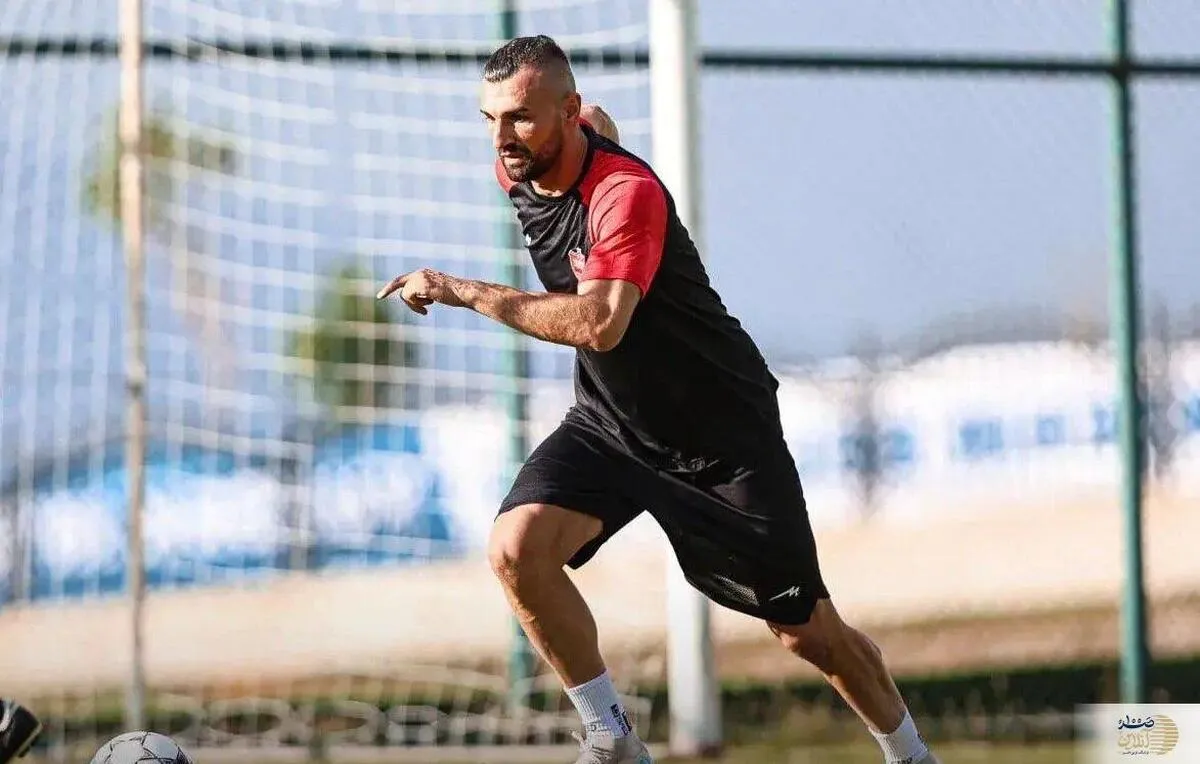 پرسپولیسی شدن سردار؟/ پخش لباس سرخ بعد از مصاحبه انتقادی سوژه شد