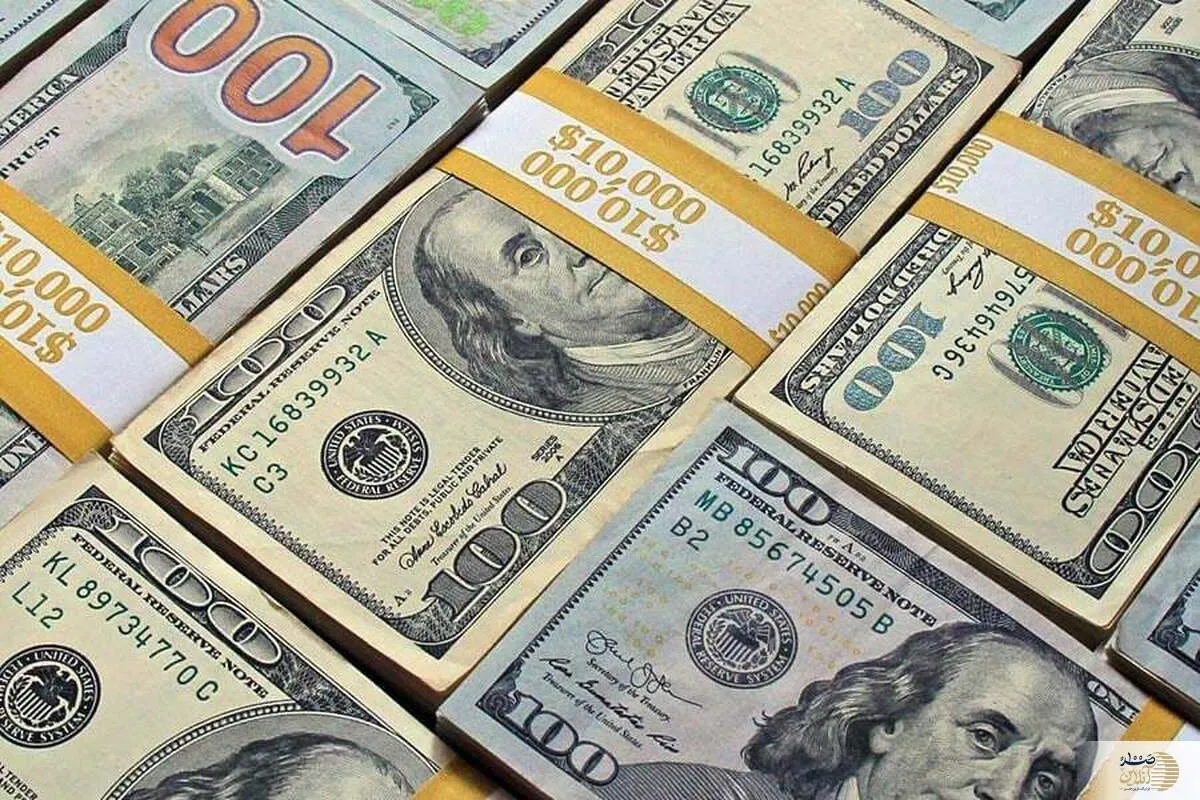 4 پیش بینی از قیمت دلار در سال 1402/ تورم بازار اسکناس آمریکایی را گرم می‌کند؟