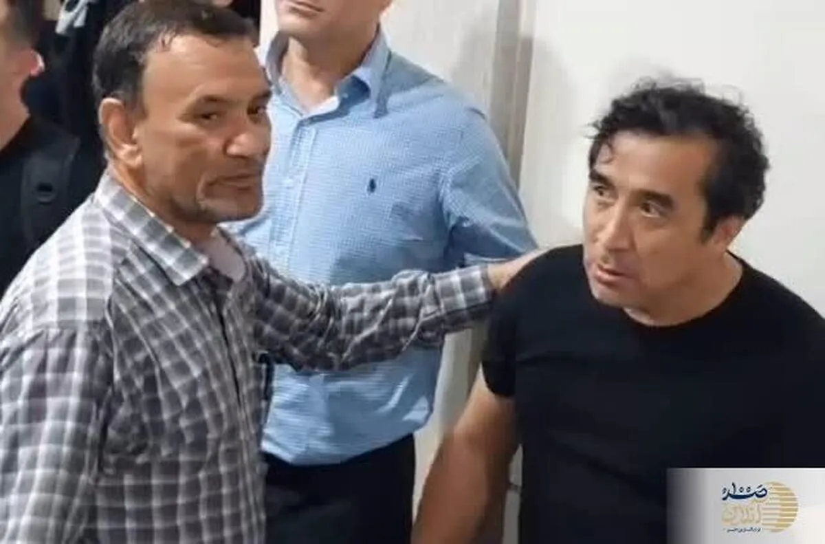 استاد تمام دانشگاه سروصدا/ خداداد عزیزی و طعنه سنگین به گل‌محمدی