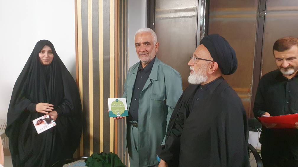 نرجس سلیمانی در نشستِ بنیادِ قرآن: حاج قاسم سلیمانی، حکمرانِ ترازِ انقلاب بود نرجس سلیمانی در نشستِ بنیادِ قرآن: حاج قاسم سلیمانی، حکمرانِ ترازِ انقلاب بود