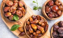 بزرگترین اشتباه در خوردن خرما / چرا نمی‌توانید هر چقدر می‌خواهید آن را بخورید؟