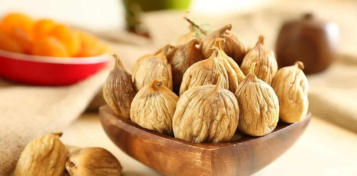 این میوه حاوی کلسیم، آهن و پتاسیم میزان بالای فیبر و چربی کم دارد