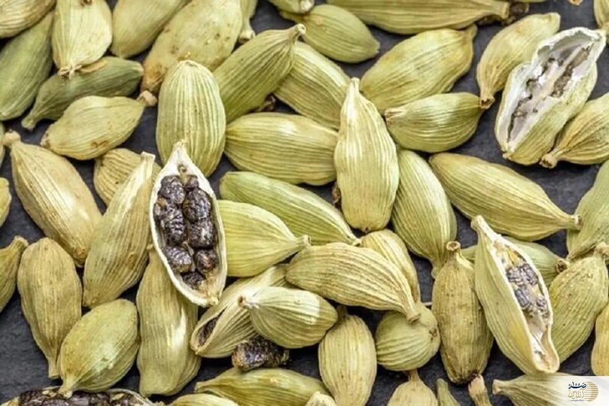 فواید باور نکردنی این دانه های ریز سبز رنگ برای بدن