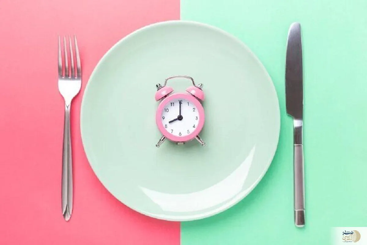 ساعت غذا خوردن در روز مهم است ؟