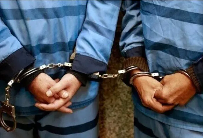 عملیات غافلگیرانه پلیس/ ۲ سارق سریالی موتورسوار به دام افتادند